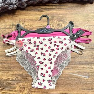 XOXO Pink and white floral  panties